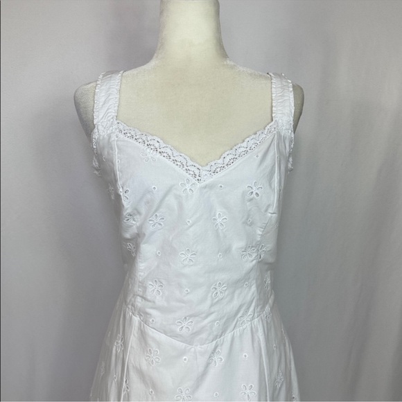 PAIGE Pallas Eyelet Midi Dress White Cotton Sleeveless Summer Size 10 NWOT - Picture 7 of 15